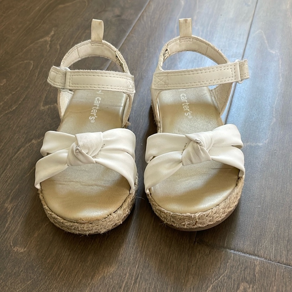 Carter’s 7M toddler white sandals